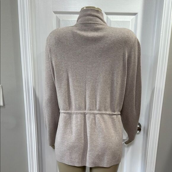Women's Beige Zip-Up Jacket - Picture 7 of 8